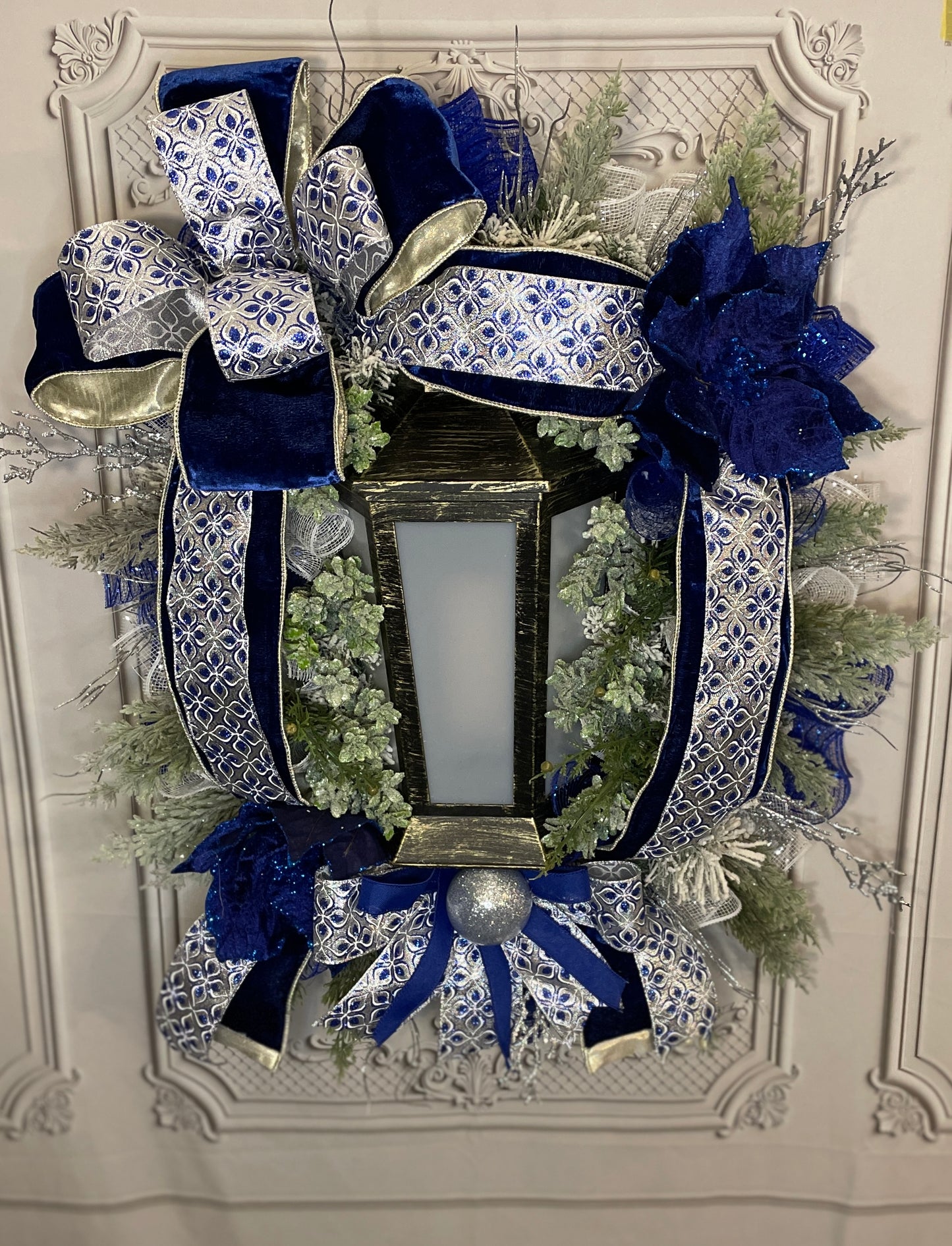 Elegant Blue & Silver Christmas Lantern Wreath