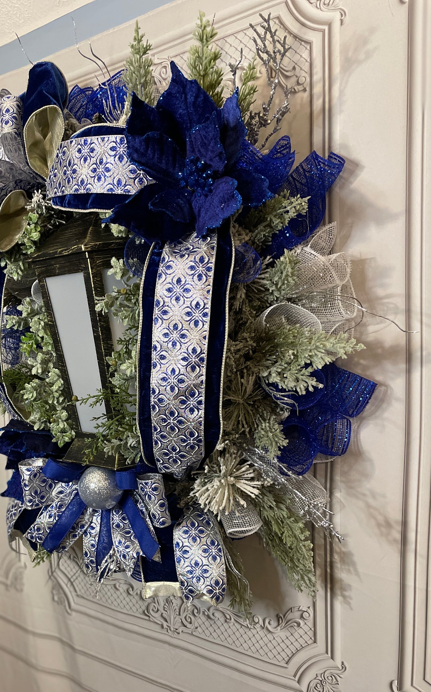 Elegant Blue & Silver Christmas Lantern Wreath