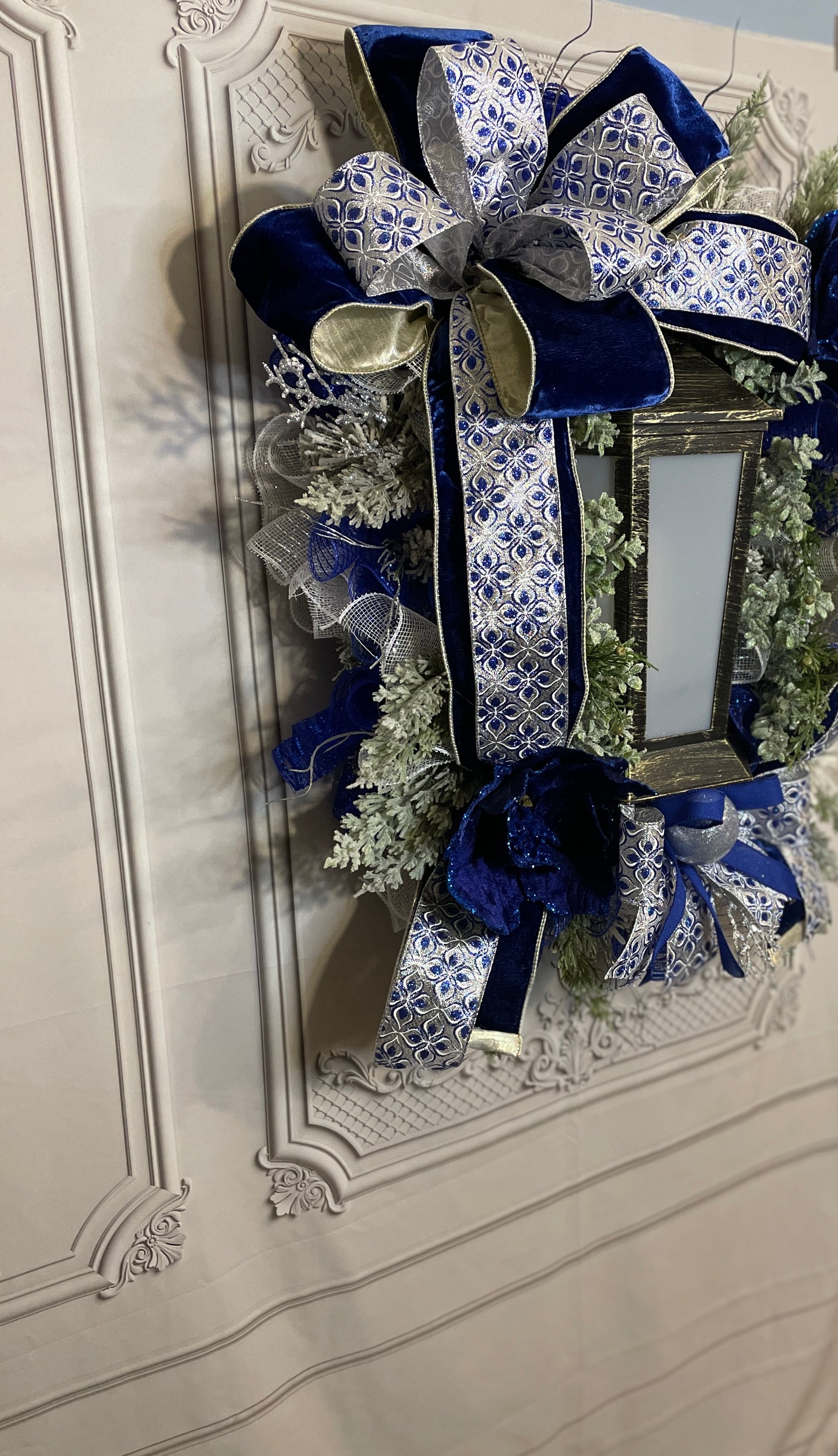 Elegant Blue & Silver Christmas Lantern Wreath