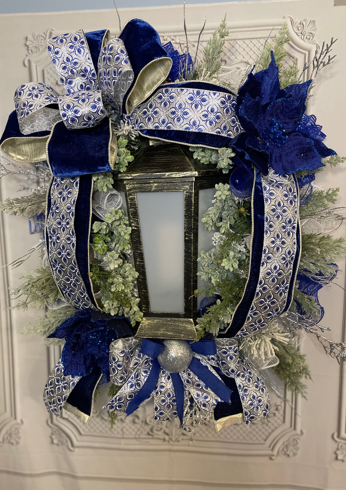 Elegant Blue & Silver Christmas Lantern Wreath