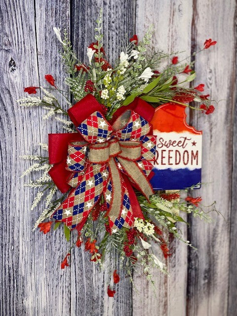 A Patriotic Tribute Wreath